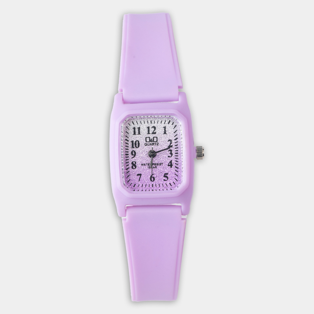 Key Features: Bright purple design for a fun and stylish look Square dial with bold, easy-to-read numbers Comfortable, durable silicone strap Quartz movement for precise timekeeping Water-resistant for everyday use Ideal for birthdays, school gifts, or special occasions